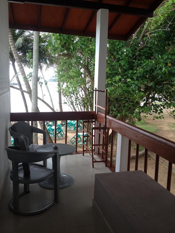 Ypsylon Tourist Resort Beruwala Exterior foto