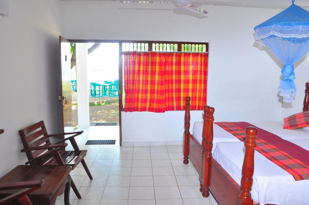 Ypsylon Tourist Resort Beruwala Exterior foto